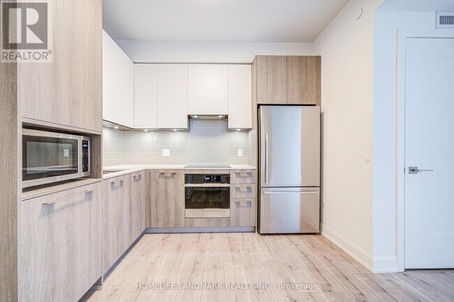 Building Photo - 18 Water Walk Dr