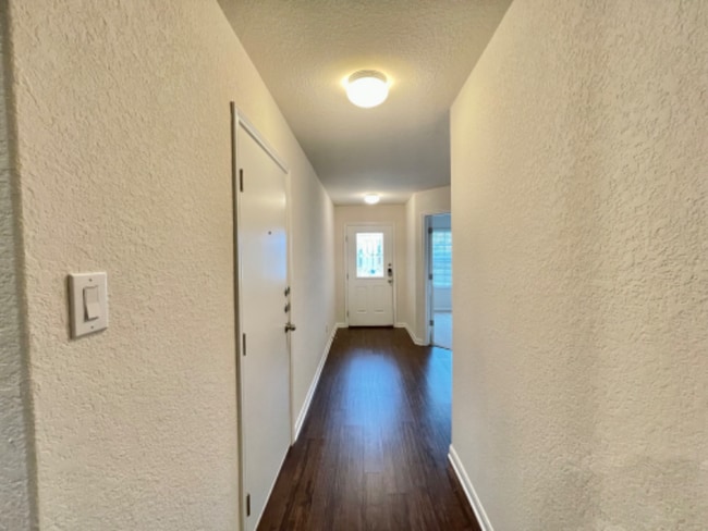 Building Photo - 2501 McCrae