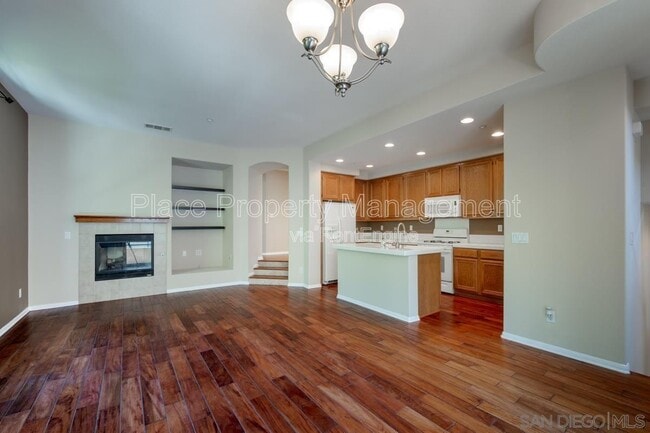 Foto del edificio - 2980 Escala Cir