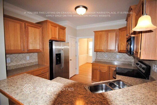 Foto del edificio - 160 McDougle Ln