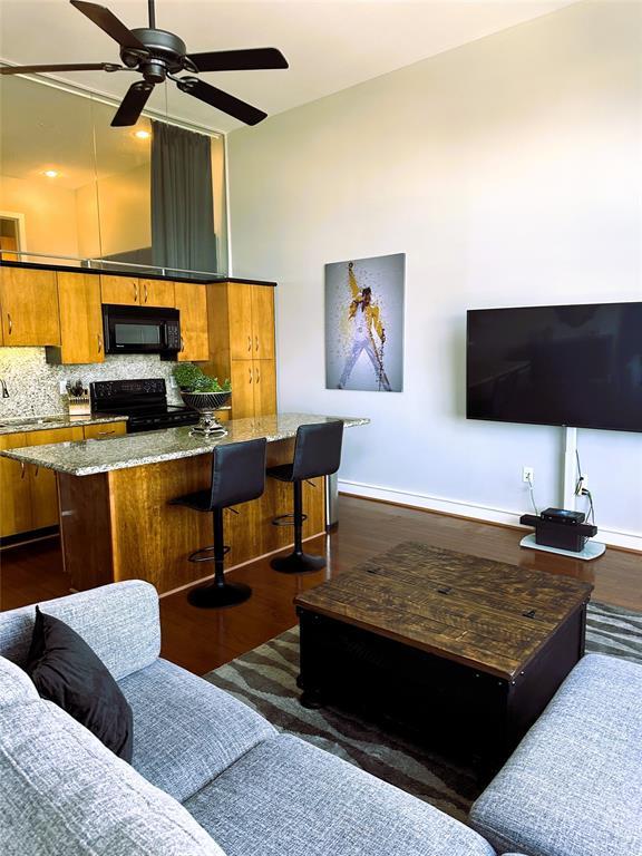 Foto del edificio - 3311 Yupon St