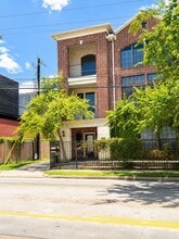 Building Photo - 1213 Dunlavy St