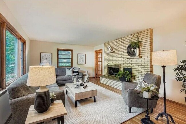Foto del edificio - 3026 Idaho Ave N