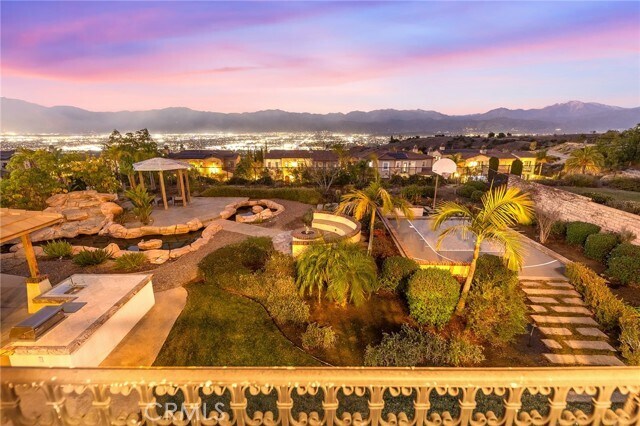 Foto del edificio - 19599 Highland Terrace Dr