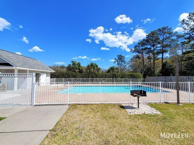 Building Photo - 813 Isle of Palms Wy