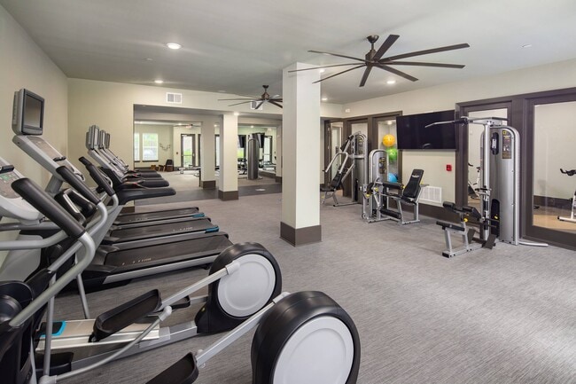 Building Photo - 2300 Tapestry Park Drive, Unit 3