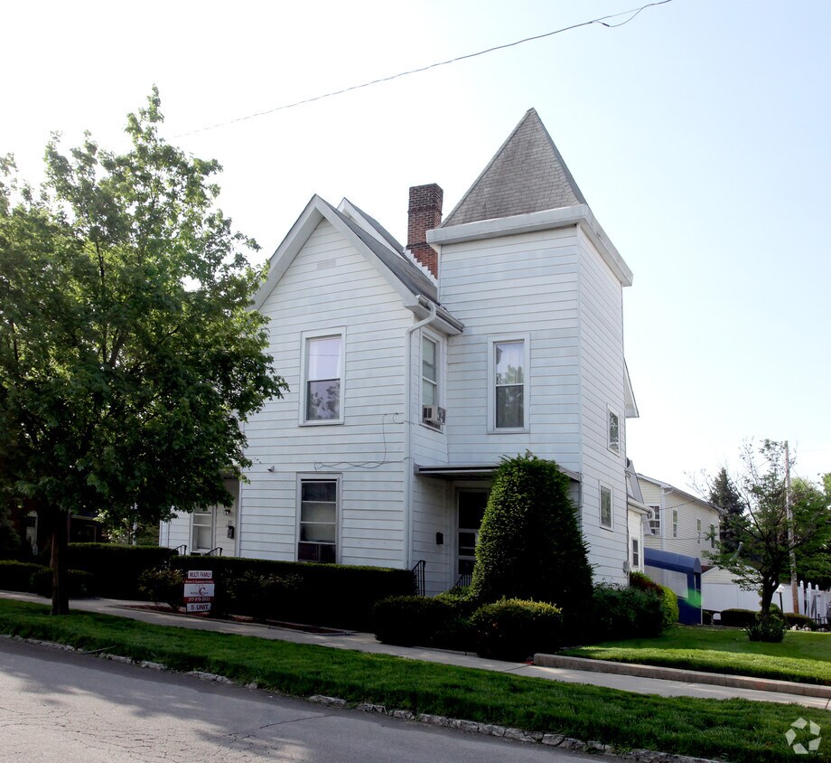 Building Photo - 285 E Jefferson St
