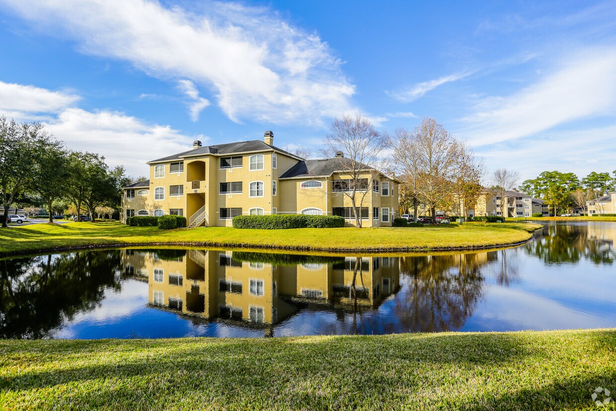 The Palms At Marsh Landing Apartments Jacksonville Beach, FL