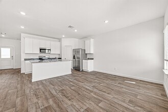 Building Photo - 6008 Jasper Hl Dr