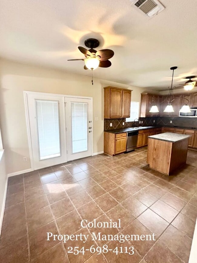 Building Photo - 4bd/3ba in Killeen Tx AVAILABLE JANUARY!