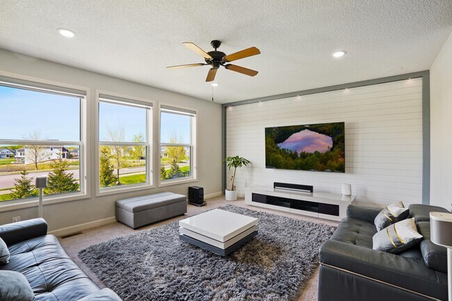 Foto del edificio - 19210 Paddock Ln
