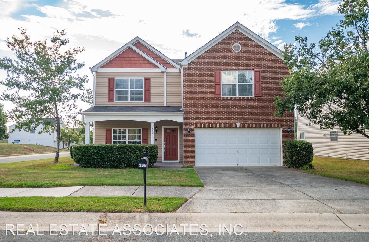 Primary Photo - 5 br, 2.5 bath House - 4801 Swanns Mill Drive