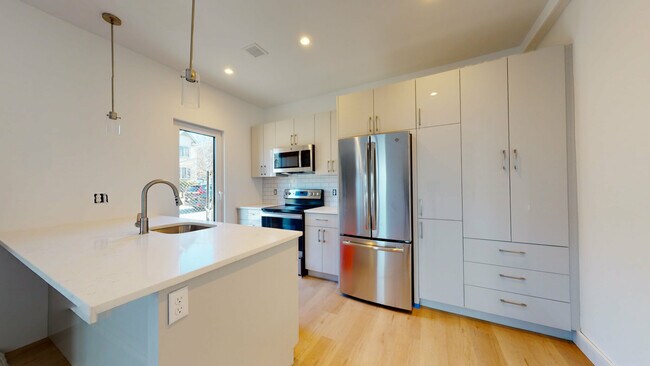 Foto del edificio - 2837 Washington St