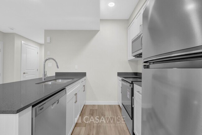 Building Photo - 8075 Cedric Mah Rd