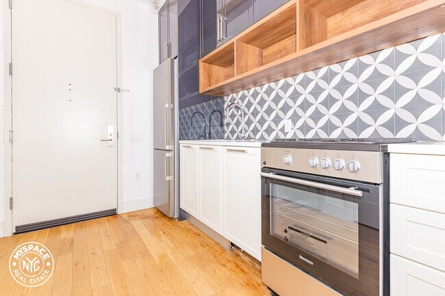 Building Photo - 41-21 28th St