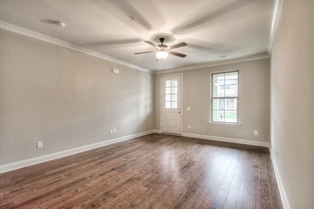 Building Photo - 1457 Channing Dr