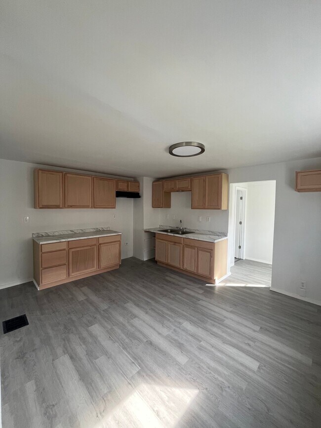 Foto del edificio - 641 3rd St