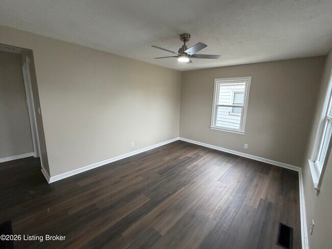 Building Photo - 1006 Navaho Pl