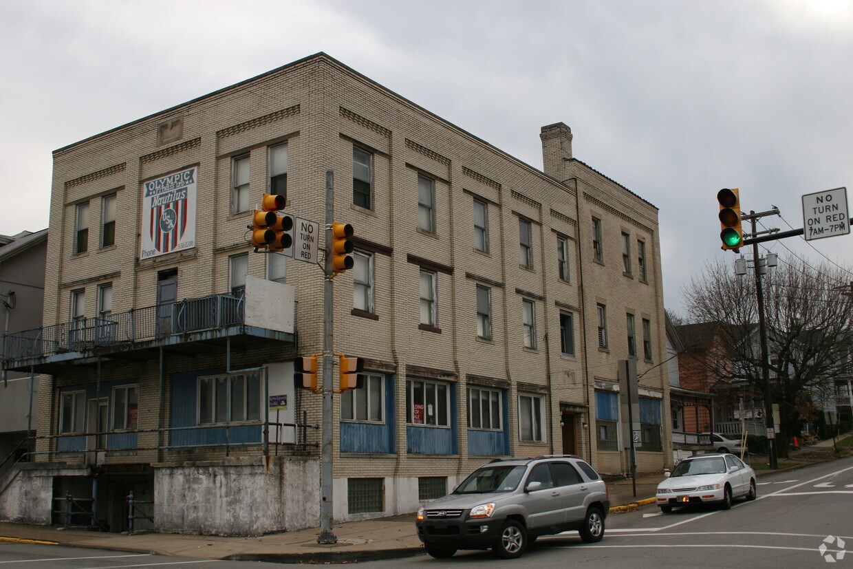 401 3rd St, California, PA 15419 Apartments in California, PA