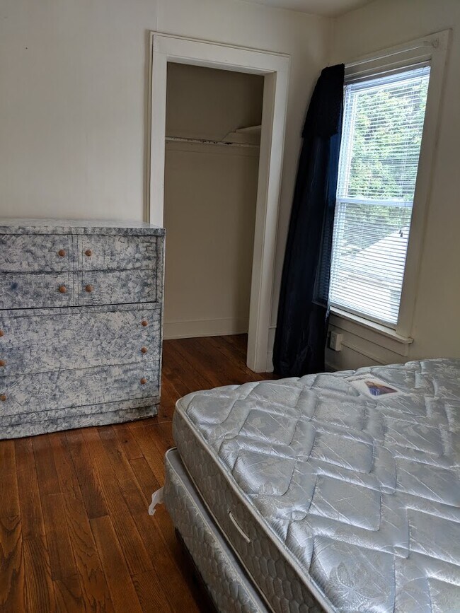 16 Eagle St Unit B, Fredonia, NY 14063 Apartments in Fredonia, NY