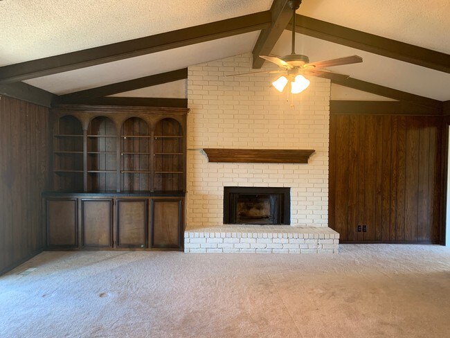 Building Photo - 7330 S Canton Ave