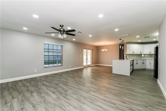 Foto del edificio - 1431 SE 12th St