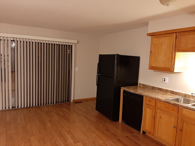 Foto del edificio - 38177 Jamestown Dr