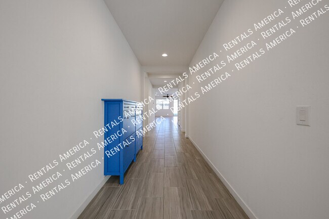 Foto del edificio - 2256 E Ridgewood Ln