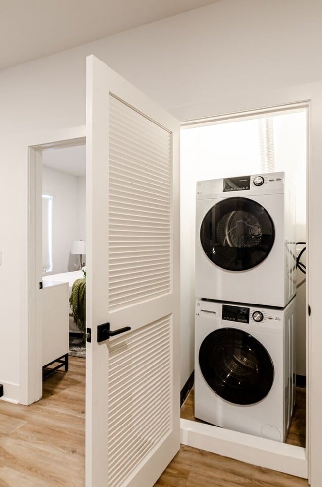 Interior Photo - Lakeside Residence