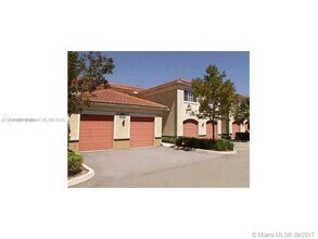 Building Photo - 2517 Centergate Dr