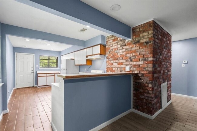 Foto del edificio - 7316 Overton St