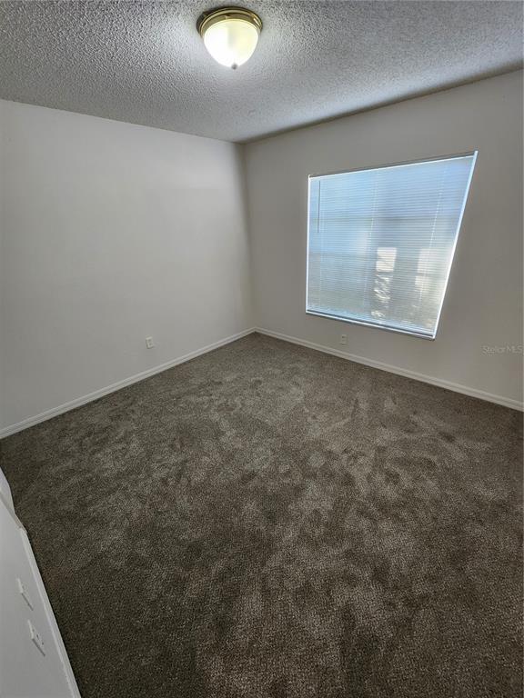 Foto del edificio - 12005 Cedarfield Dr