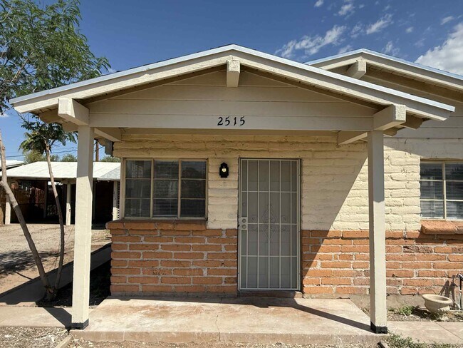 Foto del edificio - 2515 E Linden St