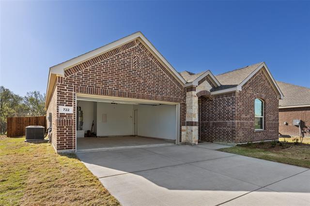 Building Photo - 722 Addington Way