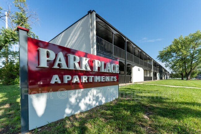 Building Photo - 1509 Oxford Pl