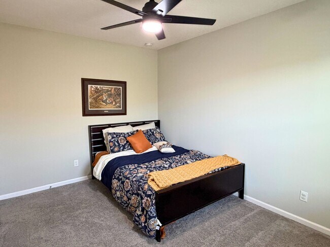 Foto del edificio - 4/2 open floor plan!