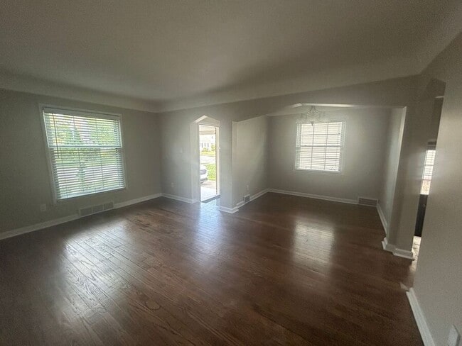 Building Photo - 2155 Harvard-