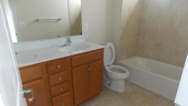 Foto del edificio - 44041 Eastgate View Drive