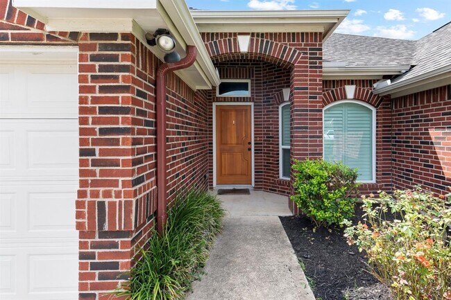 Building Photo - 7003 Currier Cove