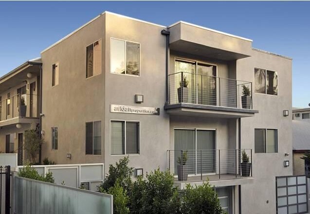 frente de la propiedad - 1418 N Poinsettia Pl