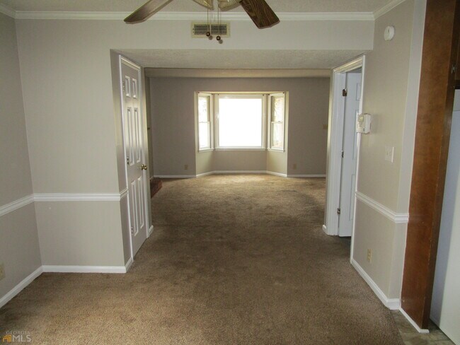 Foto del edificio - 4334 Barrington Pl