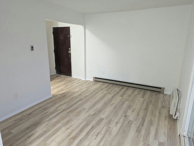 Foto del edificio - 23 S River St