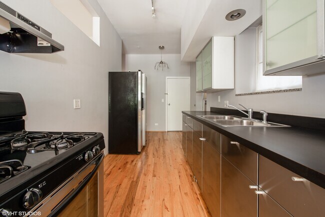 Foto del edificio - 913 N Honore St