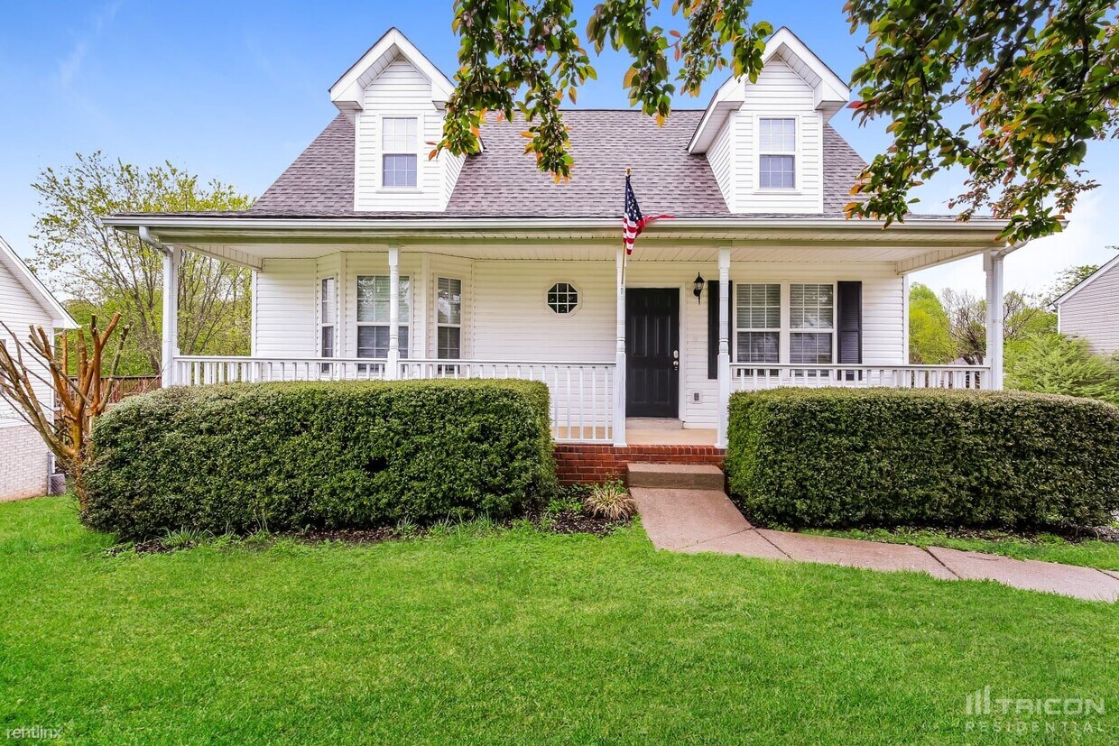 Primary Photo - 1013 Heather Dr
