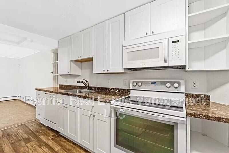 Foto principal - 768 S Krameria St
