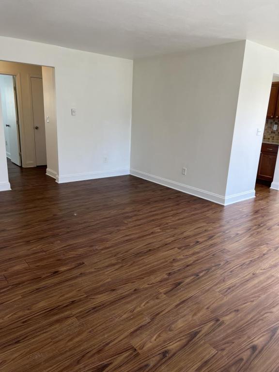 Foto del edificio - 52 Clifford Rd