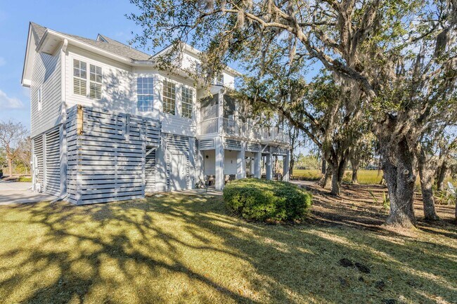 Foto del edificio - 502 N Leavitt Ct