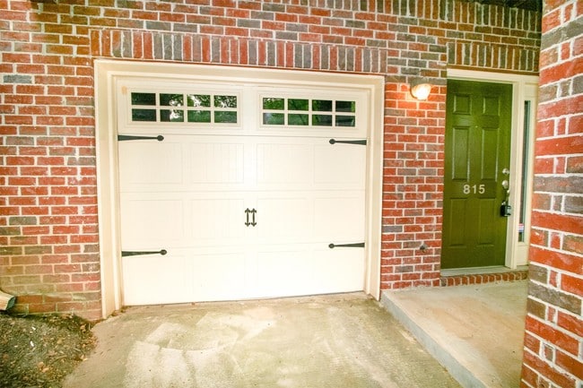 Photo - 815 Charles Bank Ave SE Townhome