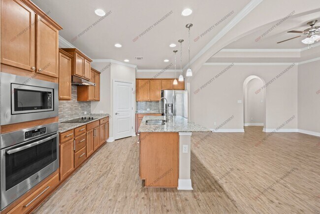 Foto del edificio - Magnificent home in Wyndham Hill Community! -Refrigerator, Washer/Dryer, and Lawn Care ALL INCLUDED