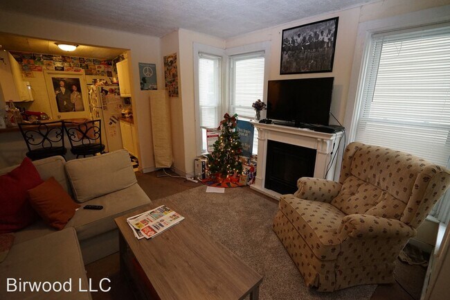 Building Photo - 5 br, 4 bath House - 207 N. Frances St.